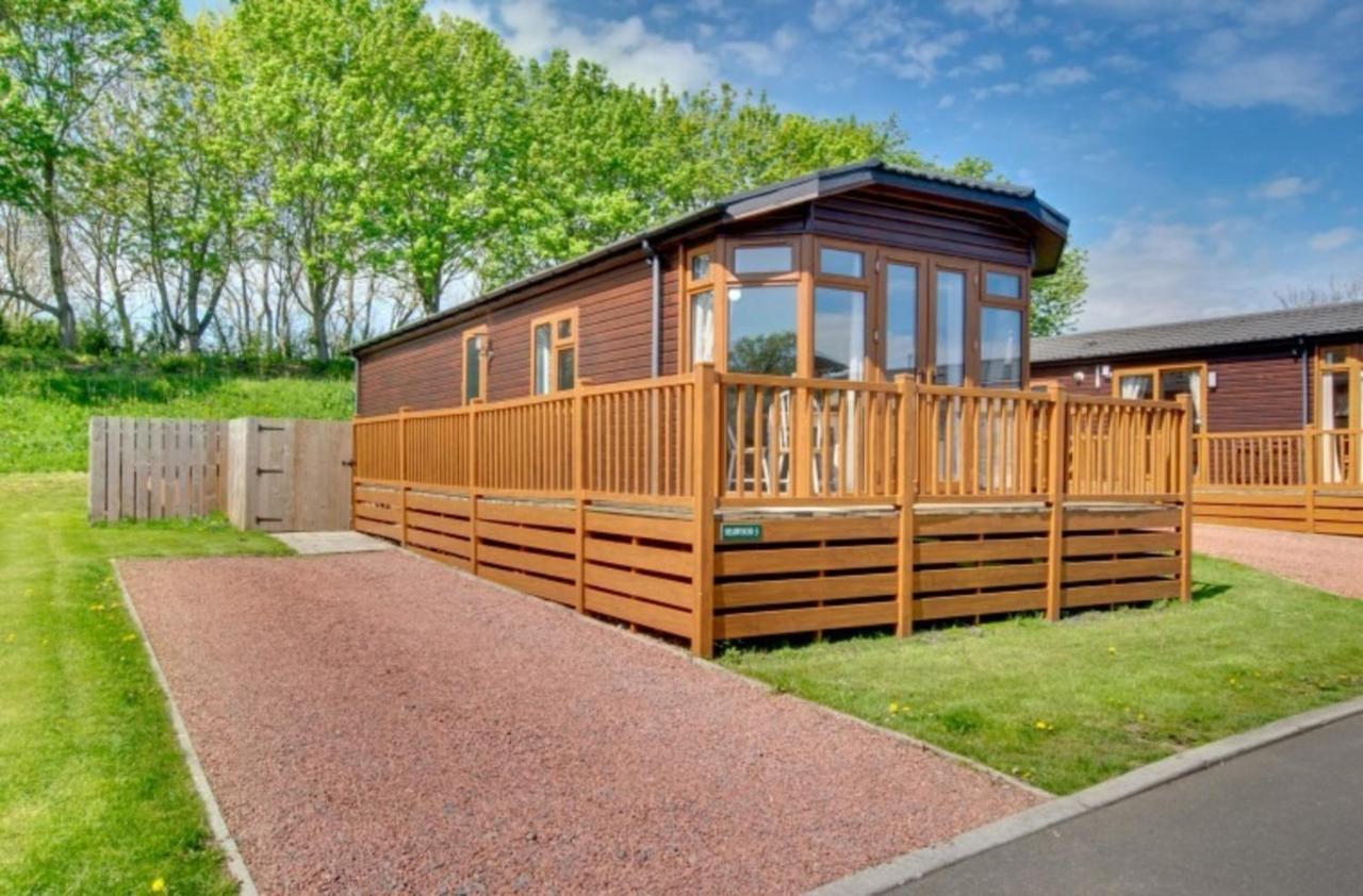 Stunning 3-Bed Hot Tub Lodge Northumberland Felton  Luaran gambar